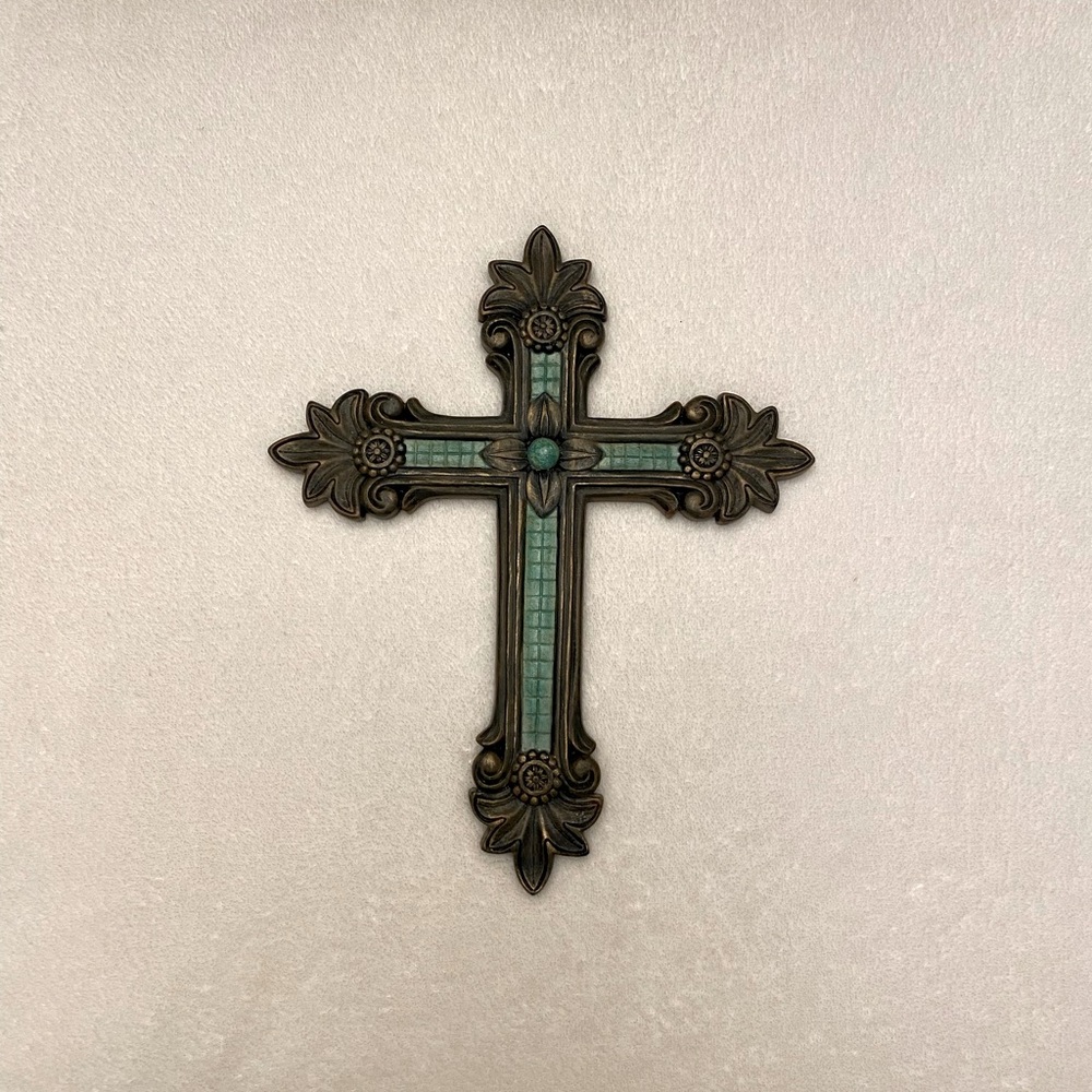10” x 8.25” Wall Cross